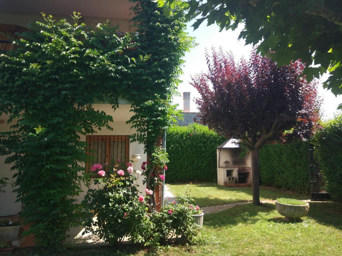 Chalet En El Orbigo La Bañeza Esterno foto